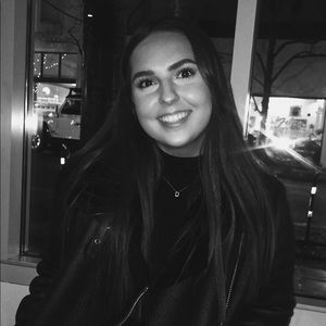 Meet your Posher, Diana